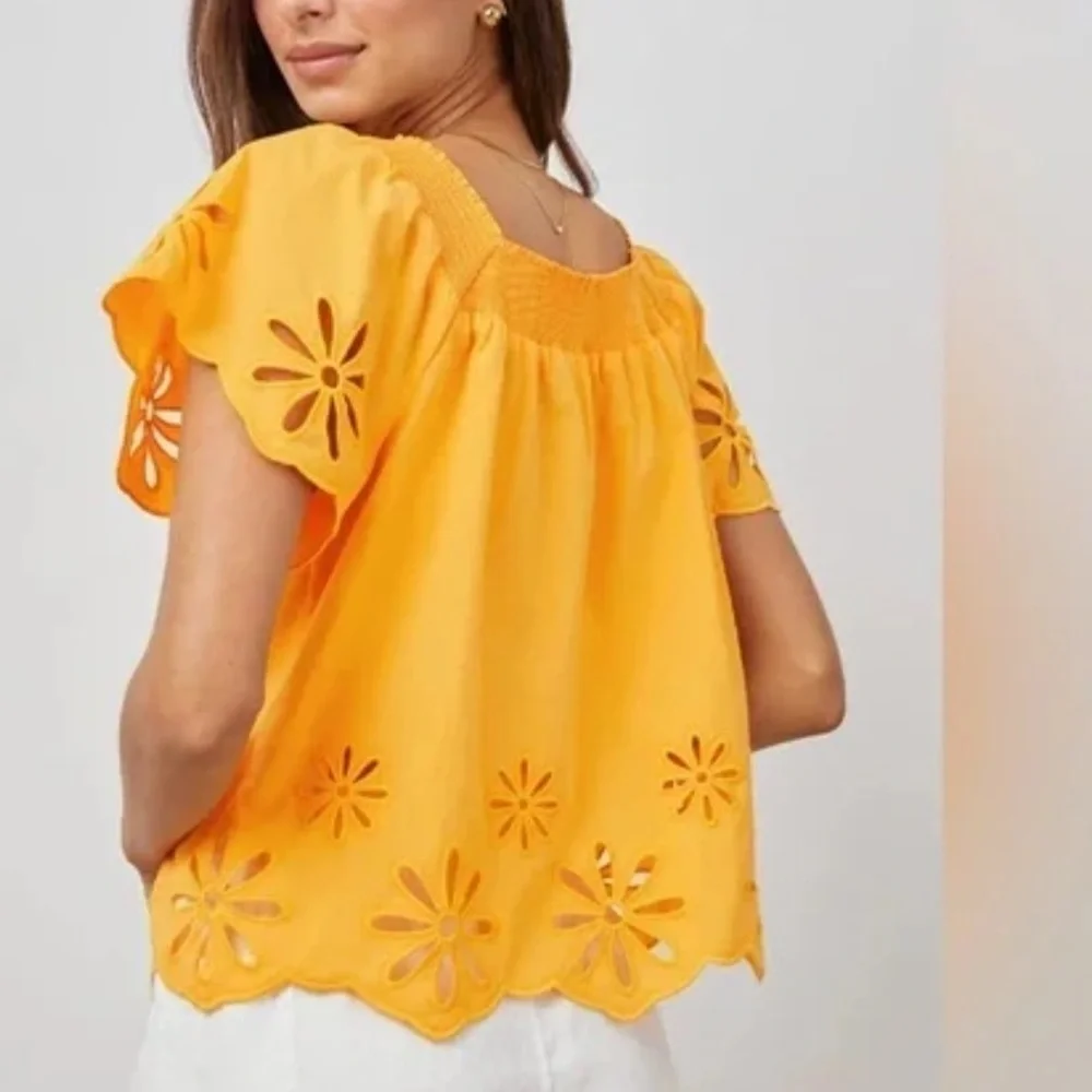 Rails Sonora Top Marigold Eyelet Blouse Women's Size Medium Spring Casual